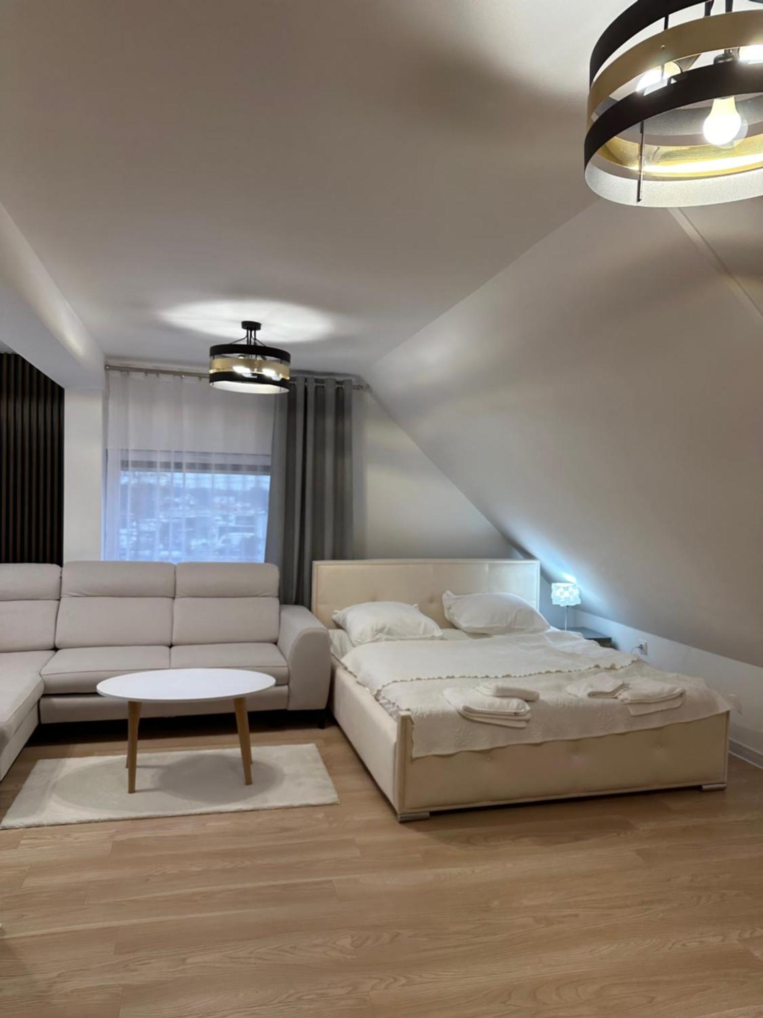 Motel Za Miedza Bralin Bagian luar foto