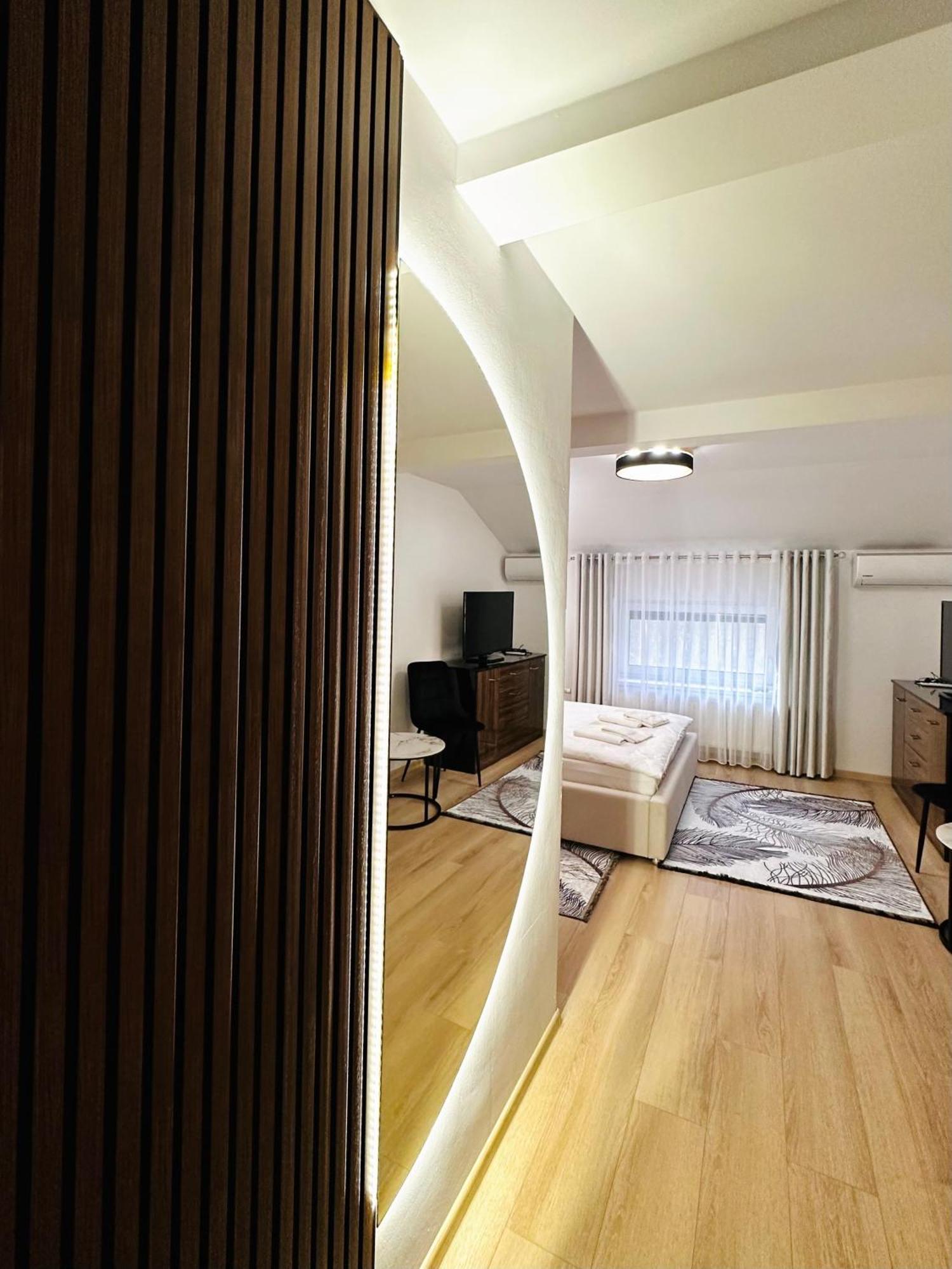 Motel Za Miedza Bralin Bagian luar foto
