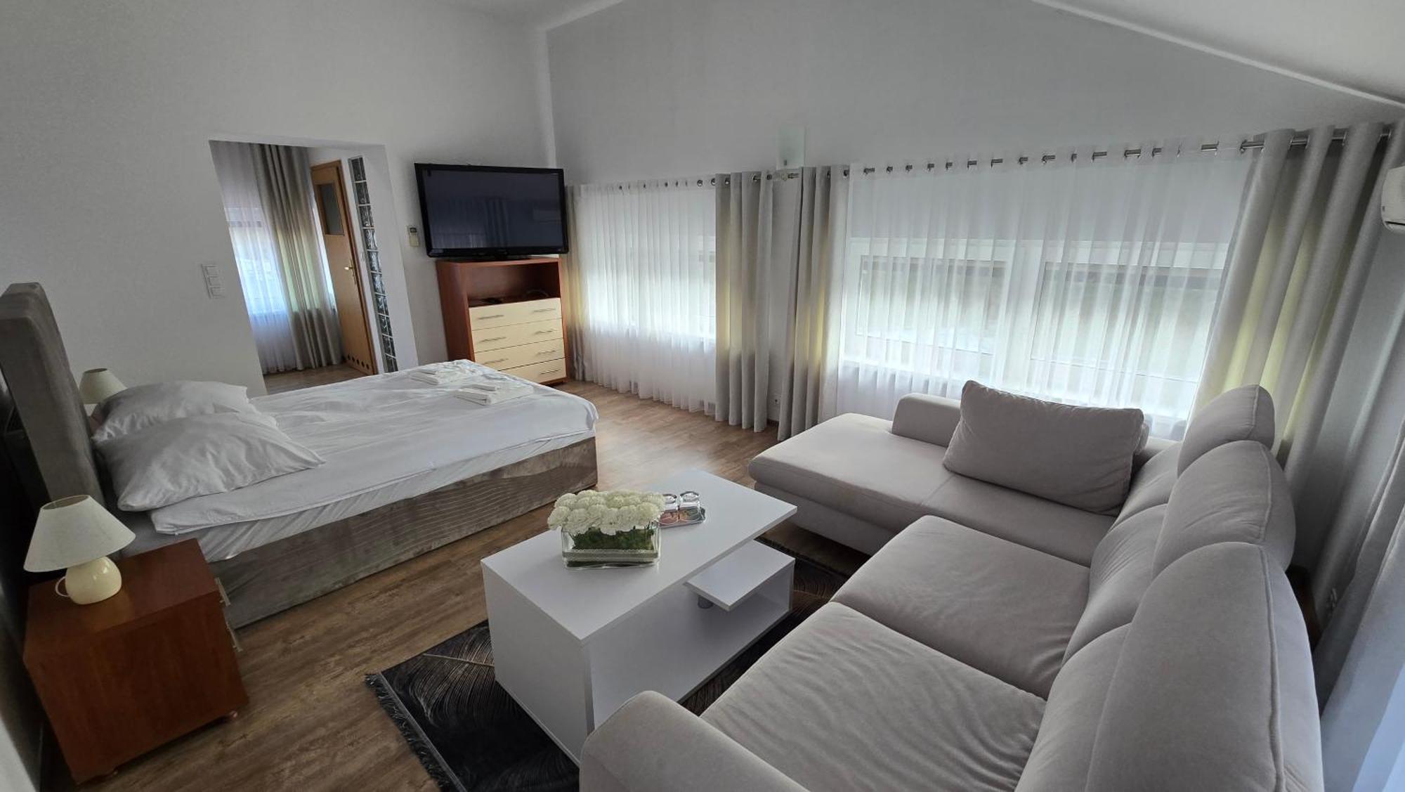 Motel Za Miedza Bralin Bagian luar foto
